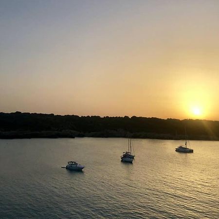 Апартаменти Miravent Terraza Y Jardin Frente Al Mar Menorca Форнельс Екстер'єр фото